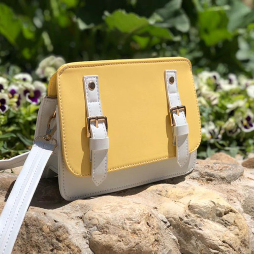 کیف زرد و سفید